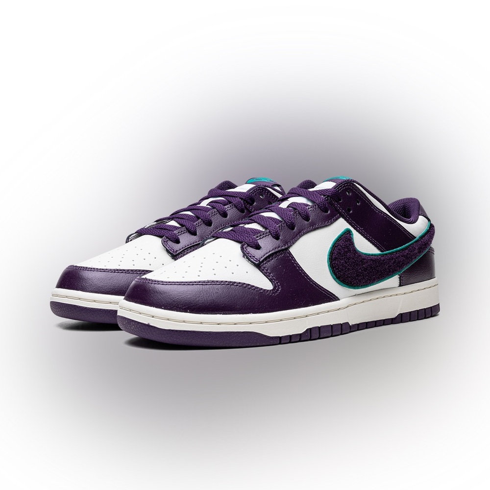 NIKE DUNK LOW "CHENILLE SWOOSH - GRAND PURPLE-10.5M